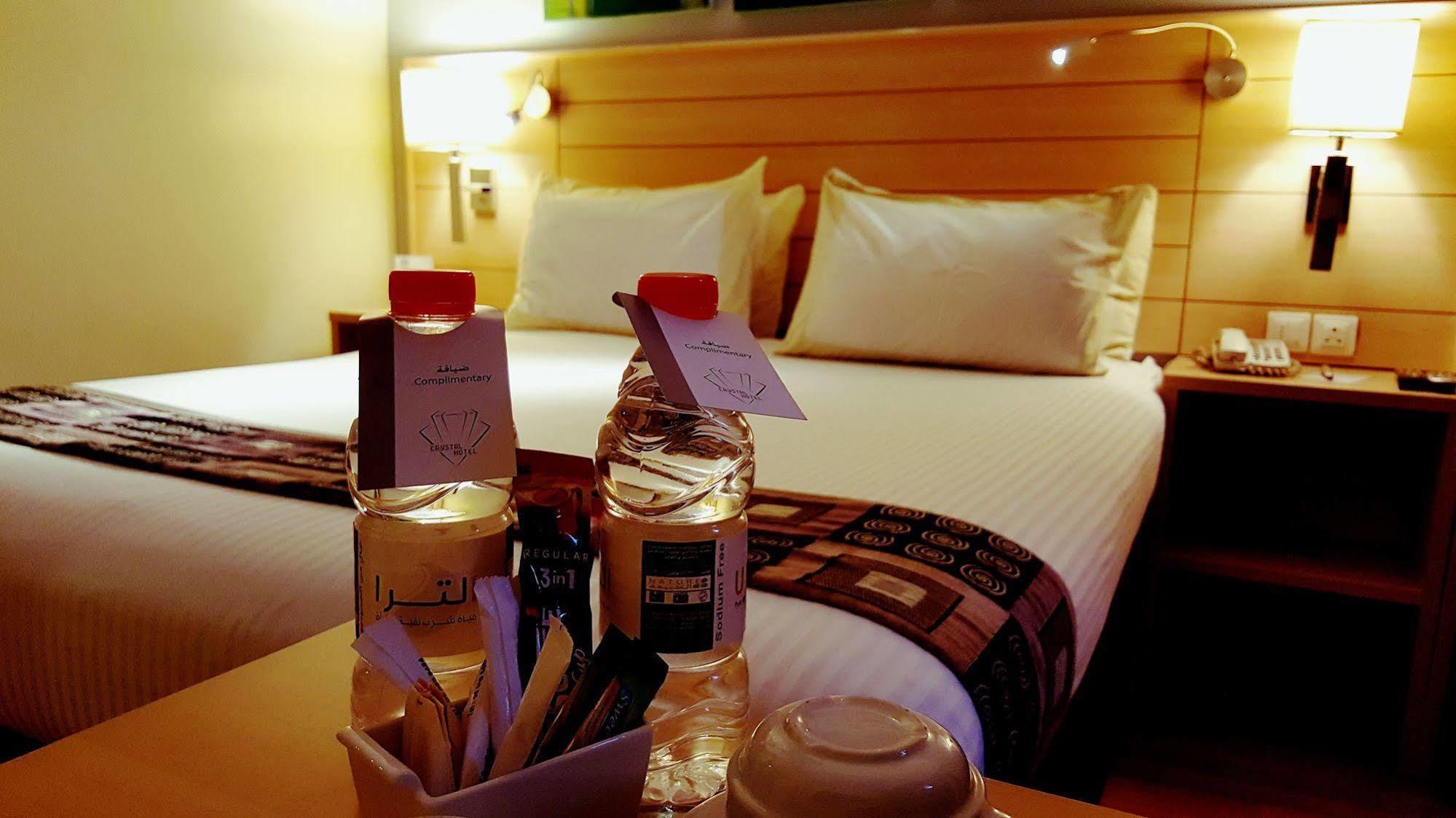 Crystal Hotel Аман Екстериор снимка